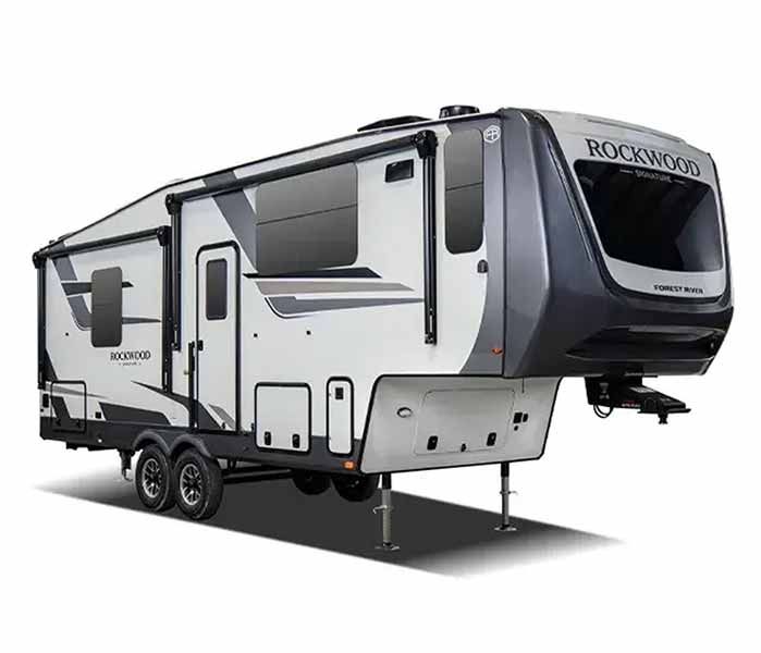 Quartzsite RV Repair at RV Lifetyles